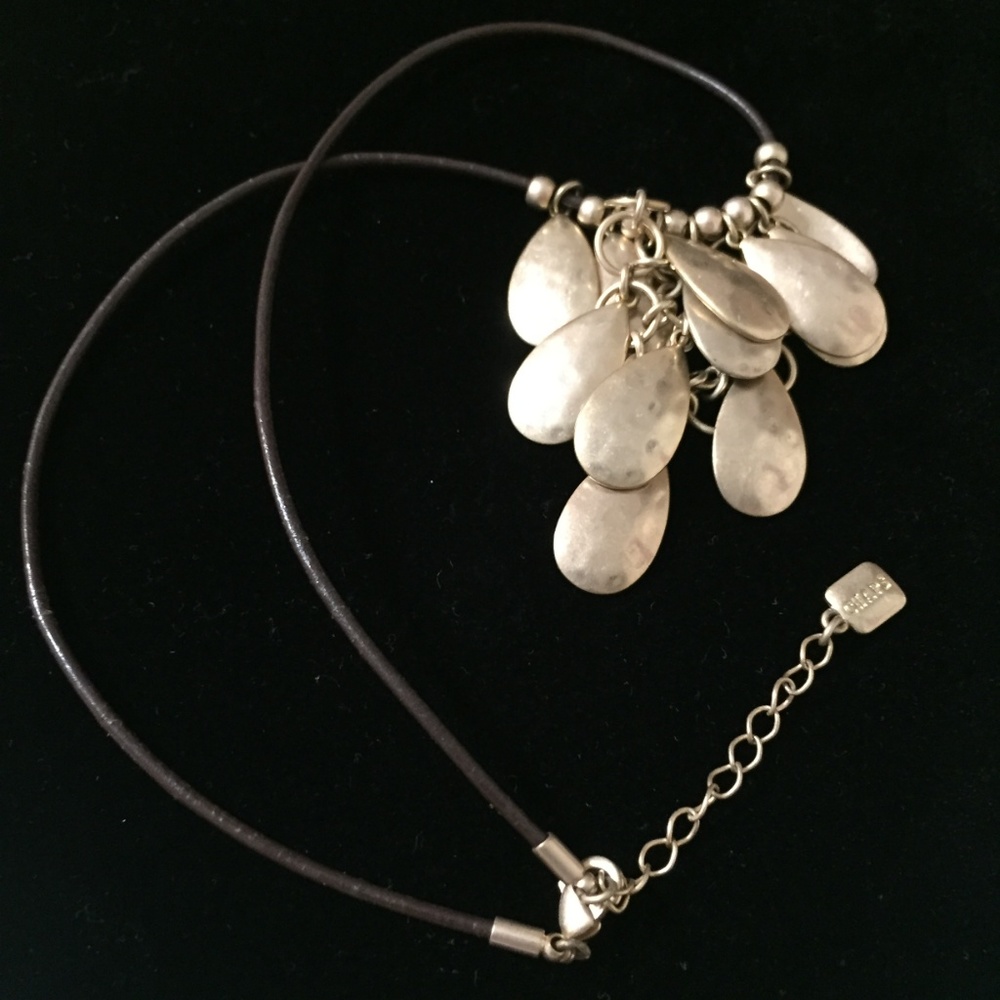 Chaps Multi Teardrop Faux Pearls on Silver-Tone Chain Necklace - Picture 2 of 2